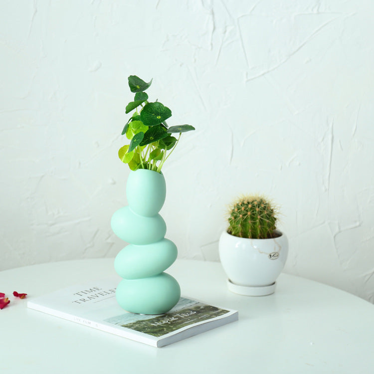 Simple Ceramic Vase Abstract Decoration