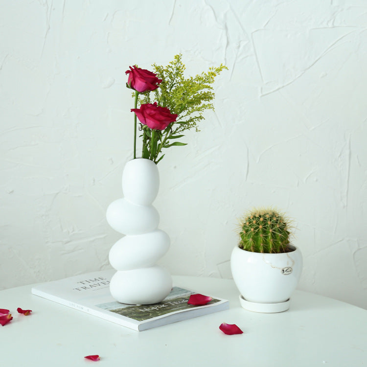 Simple Ceramic Vase Abstract Decoration