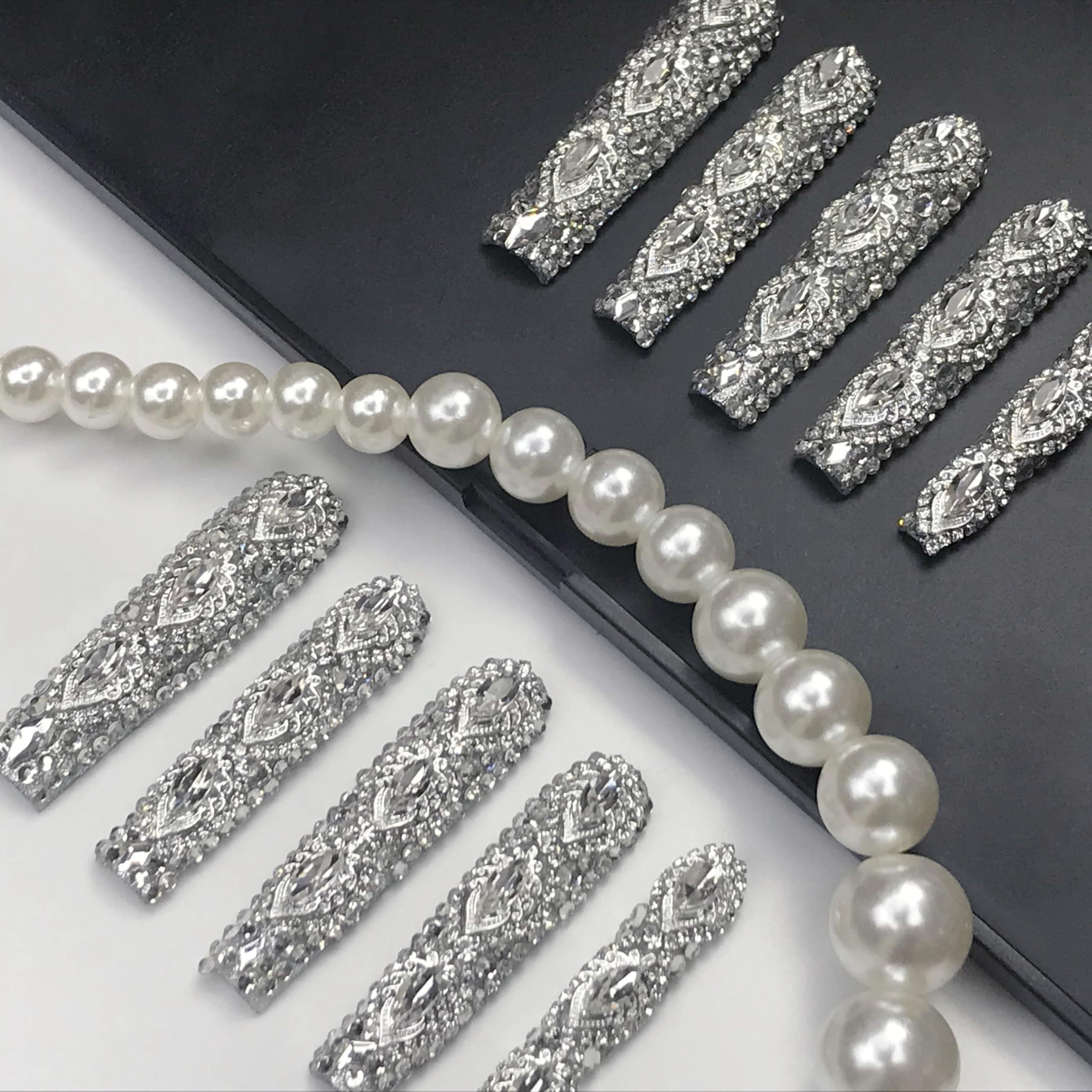 "Queen " Full Diamond Long NailsPMMA Acrylic Handmade Full Deluxe 3D Crystal Fake Nailsw Box, Gift For Women,Luxe Divinity