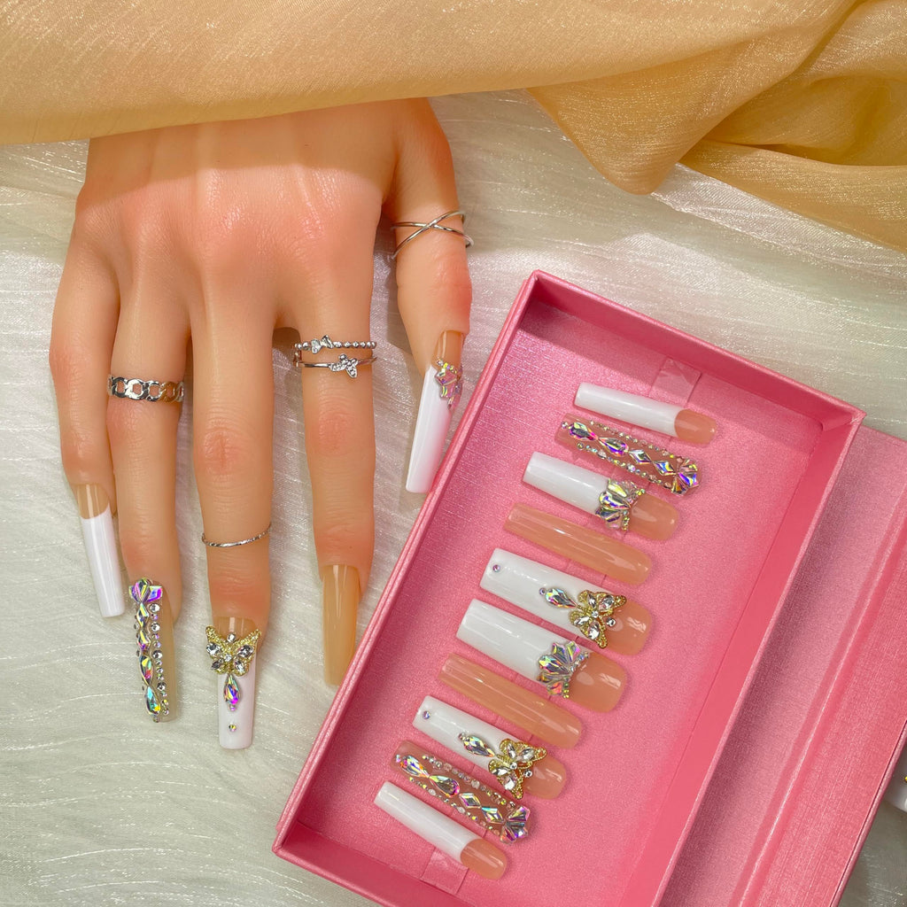 "Girls Night" Nails  With 3D Flower  Press Ons French Tip,Handmade Acrylic Artificial Nails Summer Natural Stick OnNails For WomenOpal Whisper