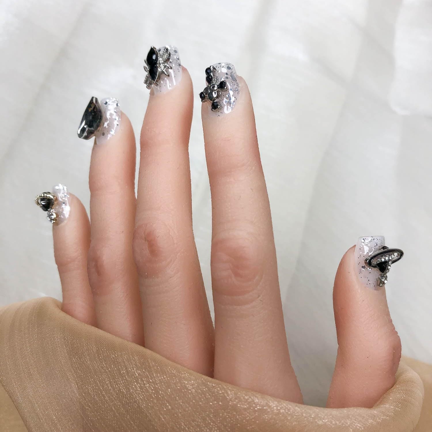 "Seamless" Press On Nails Short, No Fade Out Fake NailsSeamless Fit Soft Gel Glue On Nails Charms For WomenHandmade Nail Art Manicure Gradient,Midnight Stardust